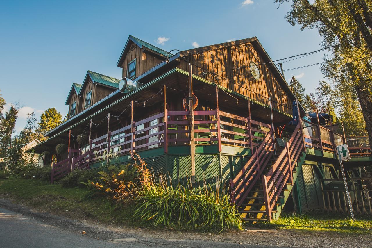 Auberge Micro-Brasserie Le Baril Roulant Val-David Kültér fotó